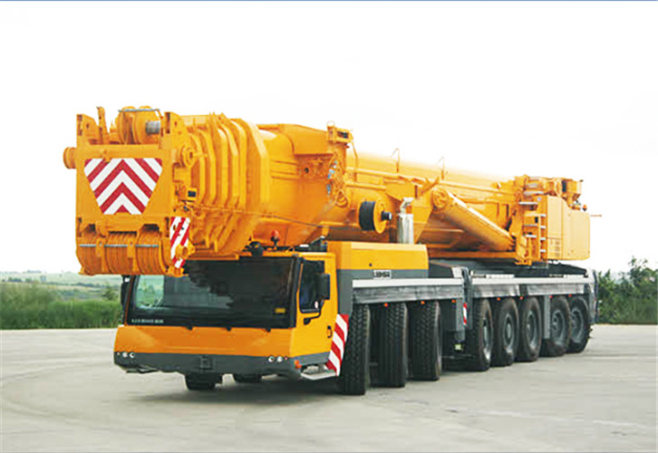 乌兰县精密设备吊装（如机床、仪器）需要特殊车型吗？